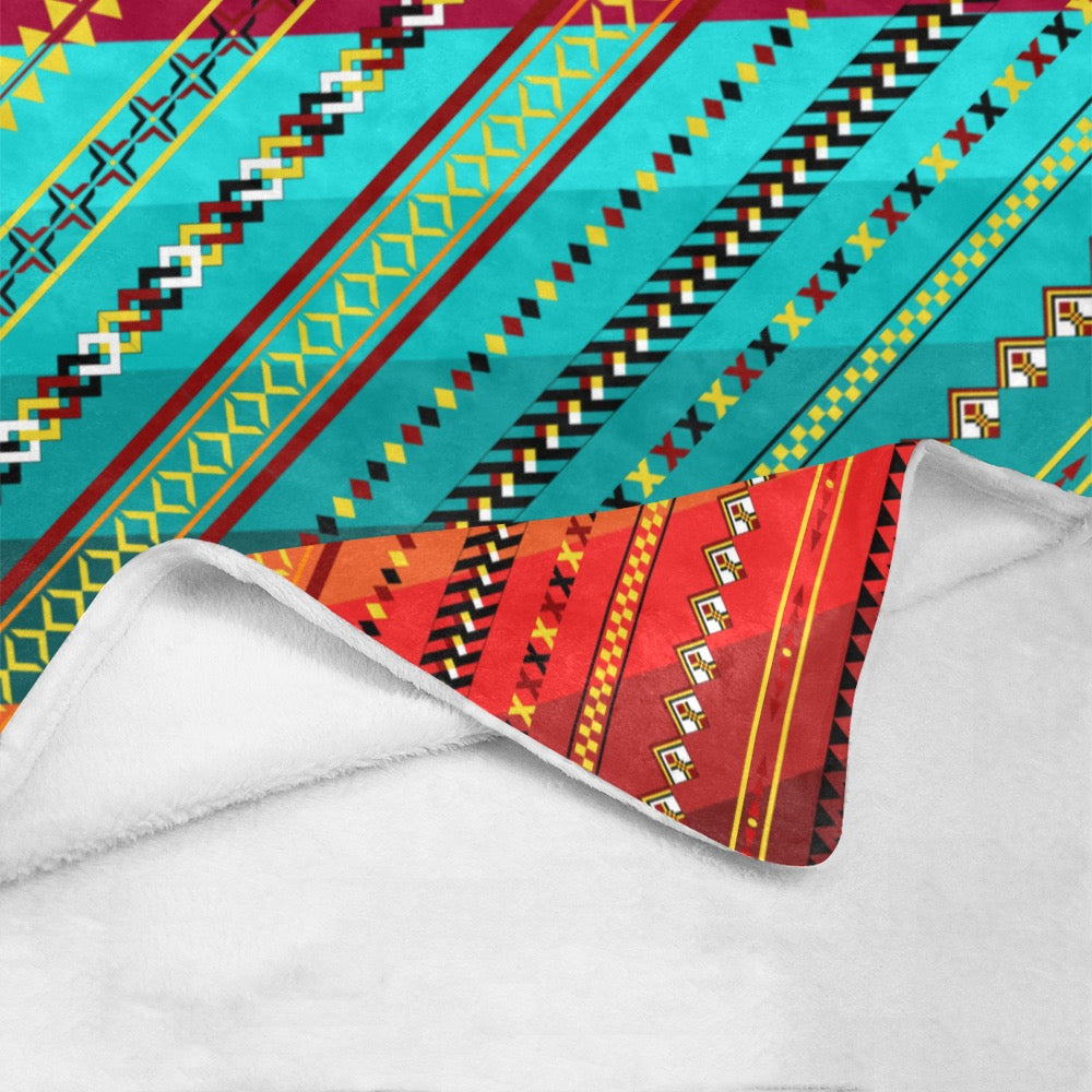 WEEKENDER Ultra-Soft Micro Fleece Blanket 60"x80"